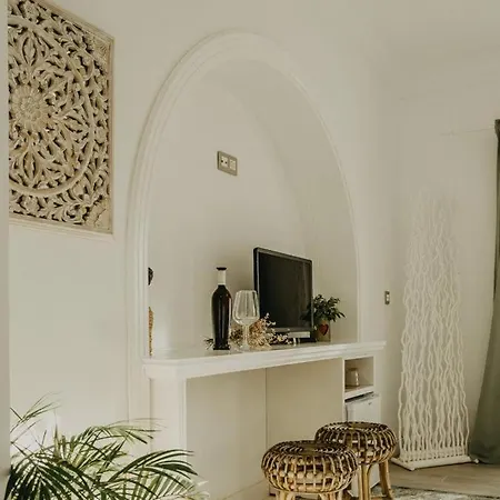 Casona De Tao Tiagua