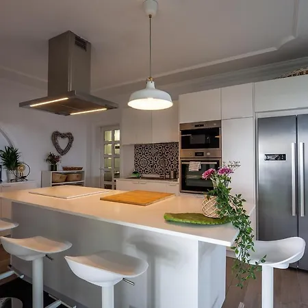 Casona De Tao Tiagua