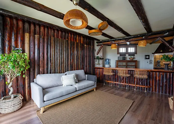 Casona De Tao Tiagua