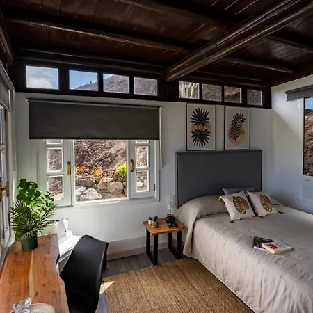 Casona De Tao * Tiagua